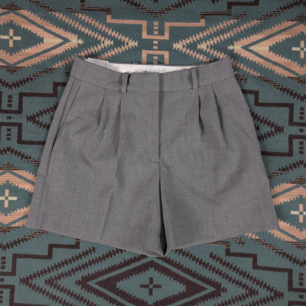 Aritzia High-Waist Gray Tailored Shorts
